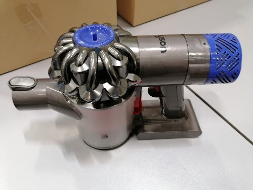 Dyson V6 Absolute Vacuum Cleaner - Functional with Weak Battery and Noise from Main Unit