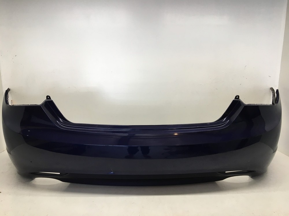 Rear Bumper Cover Hyundai Sonata Limited SE 2.0T Limitd w/Dual Exhaust 11-13 OEM