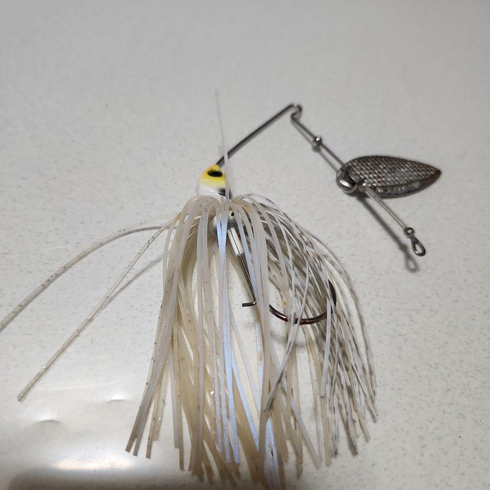 Fishing Lure Jackall Spinnerbait For Bass Fishing Lure White Yellow