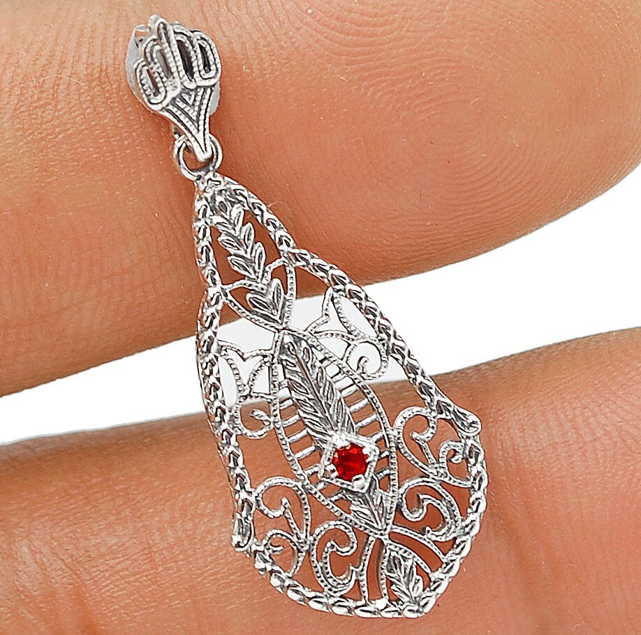 Natural Fire Garnet 925 Sterling Silver Victorian Style Pendant Jewelry AB1171