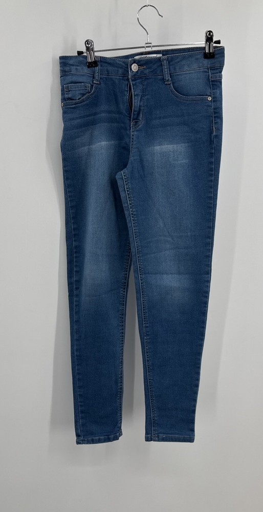 Wallflower Girl Size 16 Stretch Medium Wash Jeans Cotton Spandex Polyester Rayon