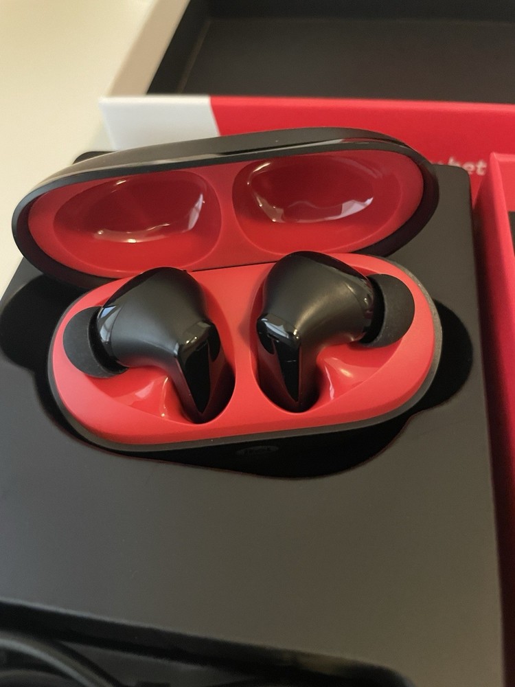 Itel BudsNeo 3 Wireless Bluetooth Earbuds with Clear Sound
