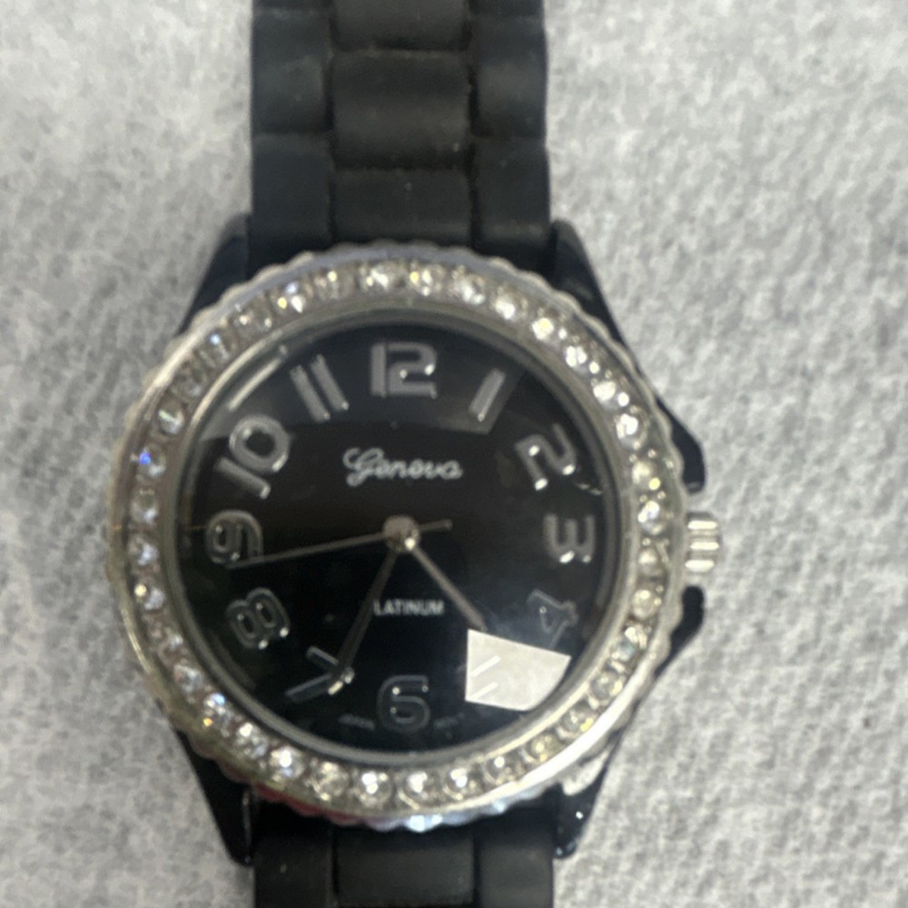 geneva+quartz+analog+wristwatch+women+black+rubber+band+black+dial+silver+case
