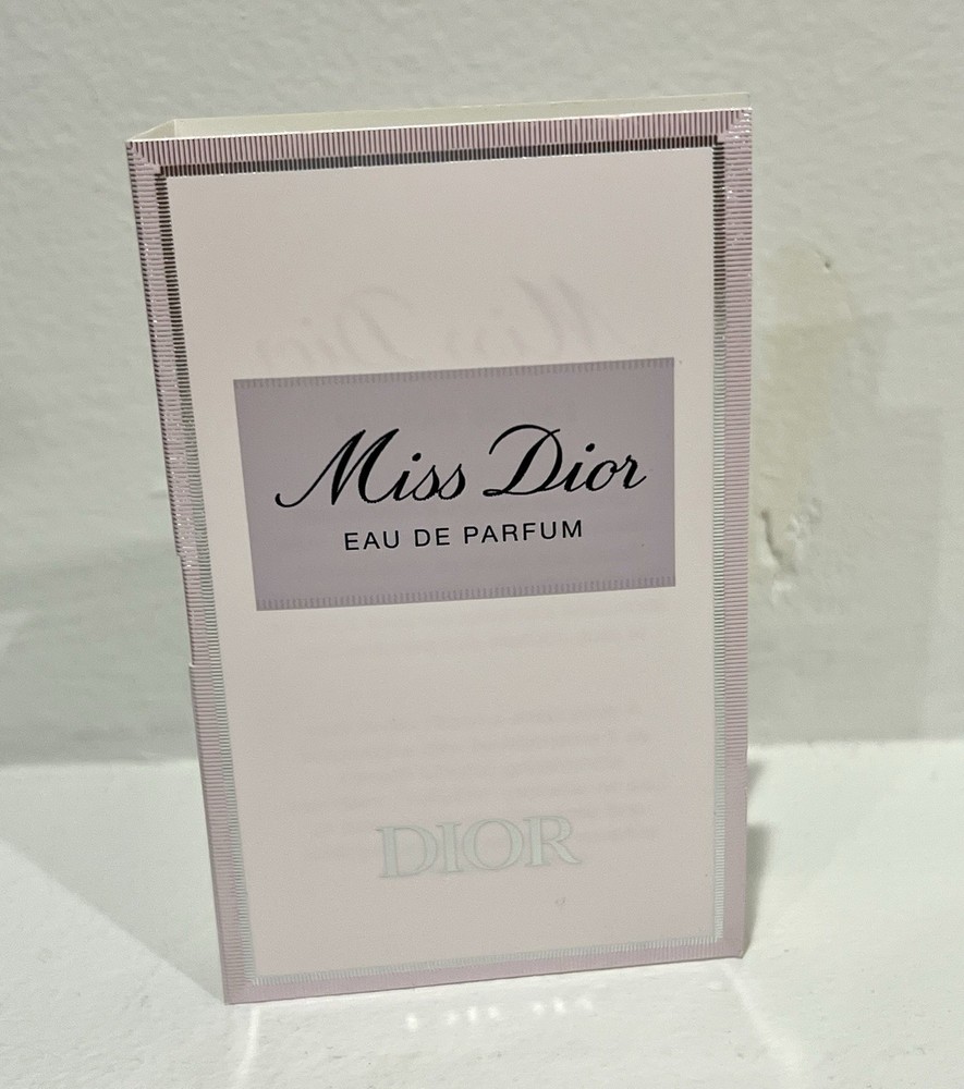Miss Dior Eau De Parfum Sample Spray Vial - 1 ml / 0.03 oz New with Card