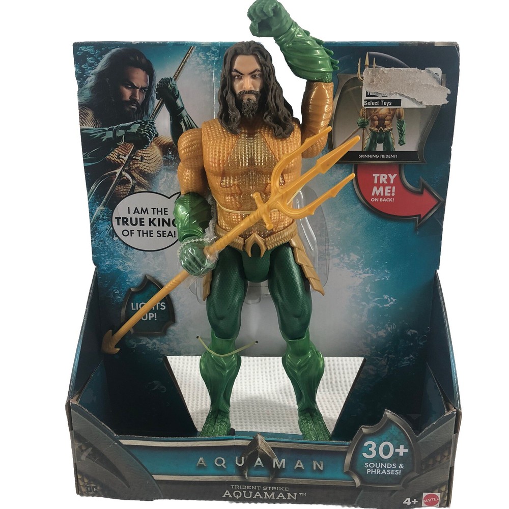 Aquaman Trident Strike Deluxe 12in Figure DC 30+ Sounds Phrases Jason Momoa 2018