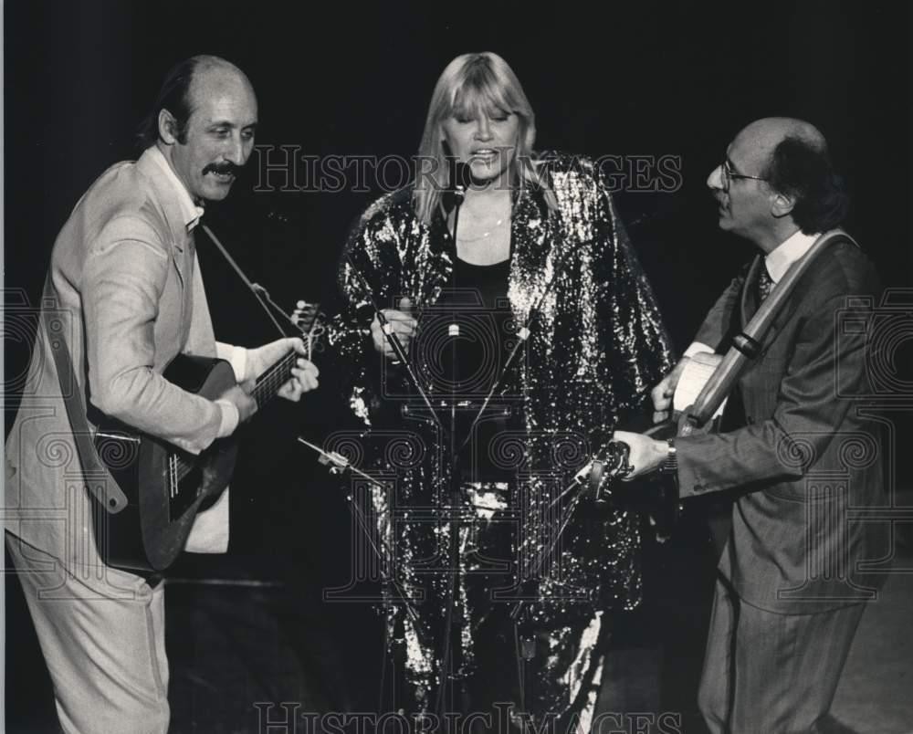 1987 Press Photo Folk Singers Peter, Paul & Mary at the Riverside Theater