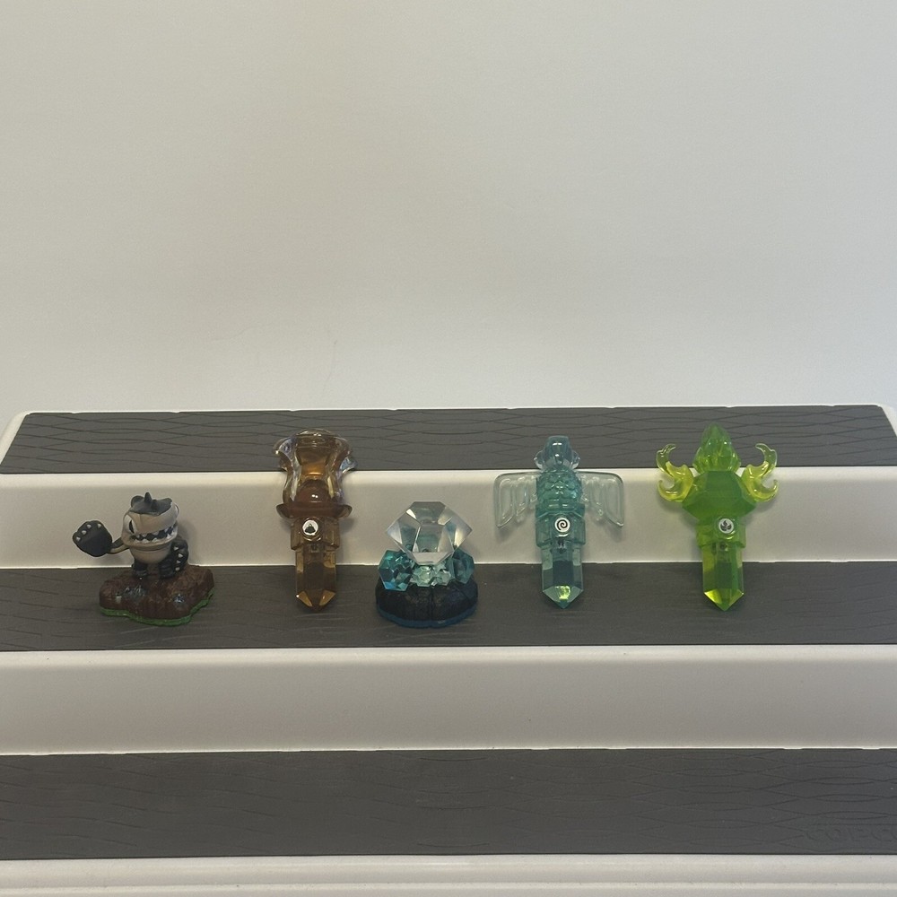 Skylanders Trap Team AIR TOUCAN Life Torch Earth Terrabite Traptanium Crystal