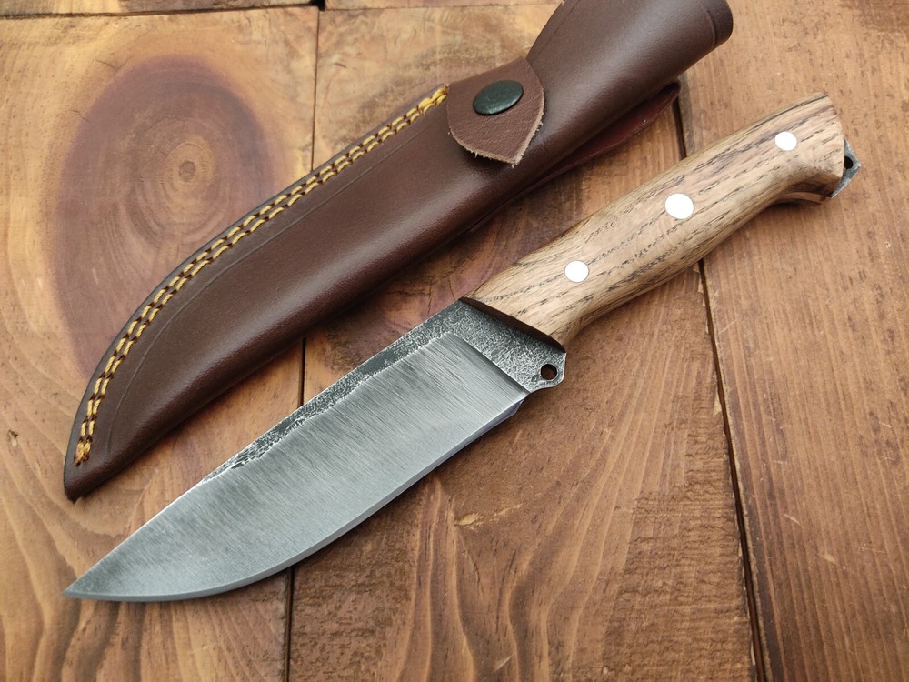 Custom Hand-Forged 1095 Carbon Steel Acid-Washed Hunting Survival Knife