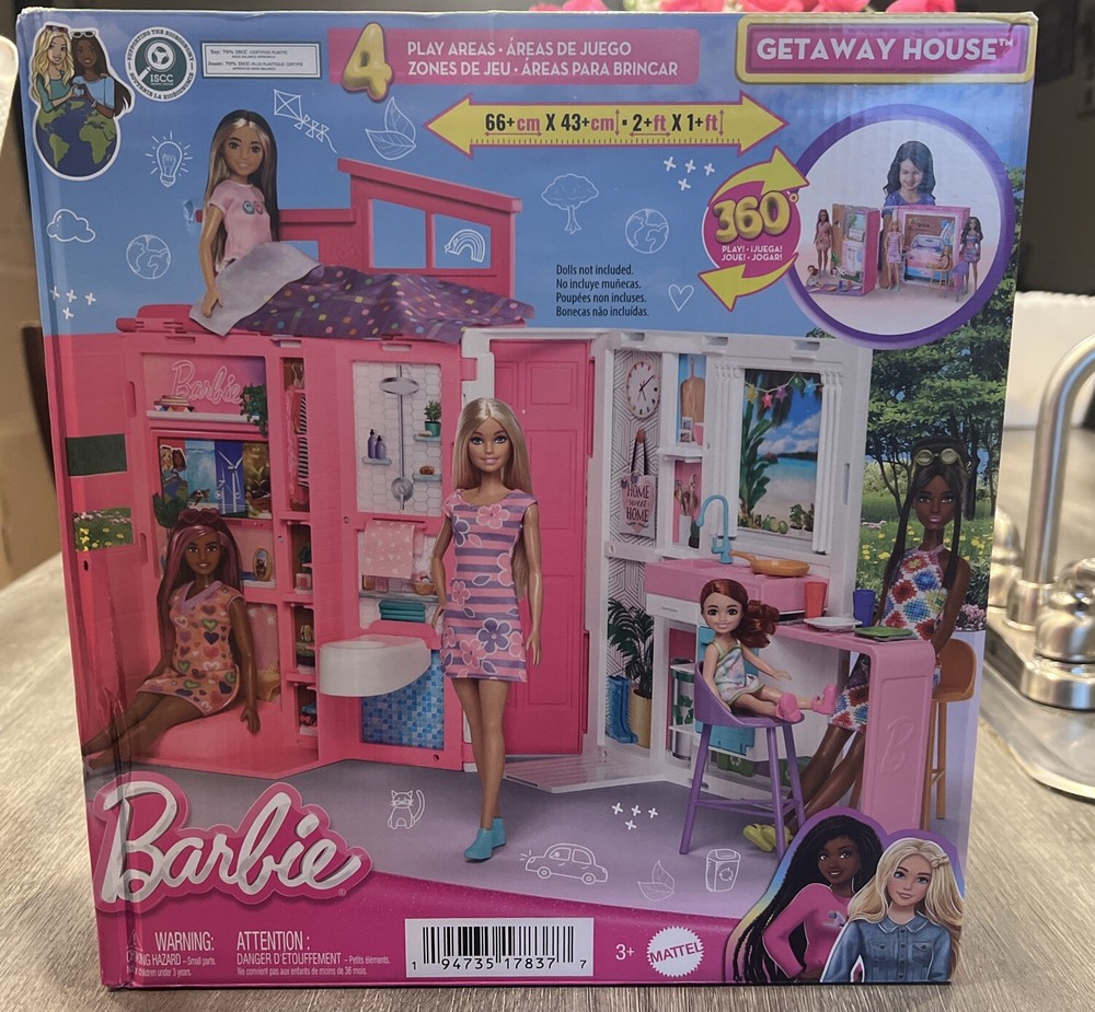 Barbie~Getaway Doll House Playset with 4 Play Areas and 11 Decor Accessories~NIB