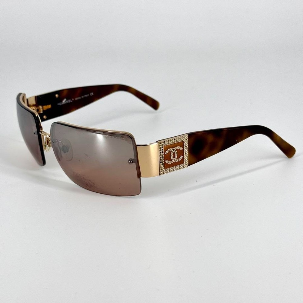CHANEL 4095 Brown Frame Sunglasses with Coco Mark Logo