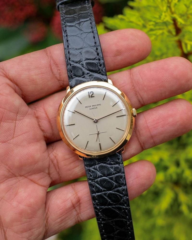 1956 Patek Philippe Calatrava 2572 Disco Volante Jumbo 36mm Small Seconds