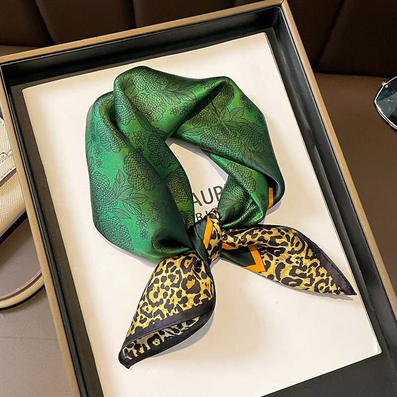 100% Silk Scarf Small Bandana Green Leopard Print Kerchief Head Turban 53*53cm