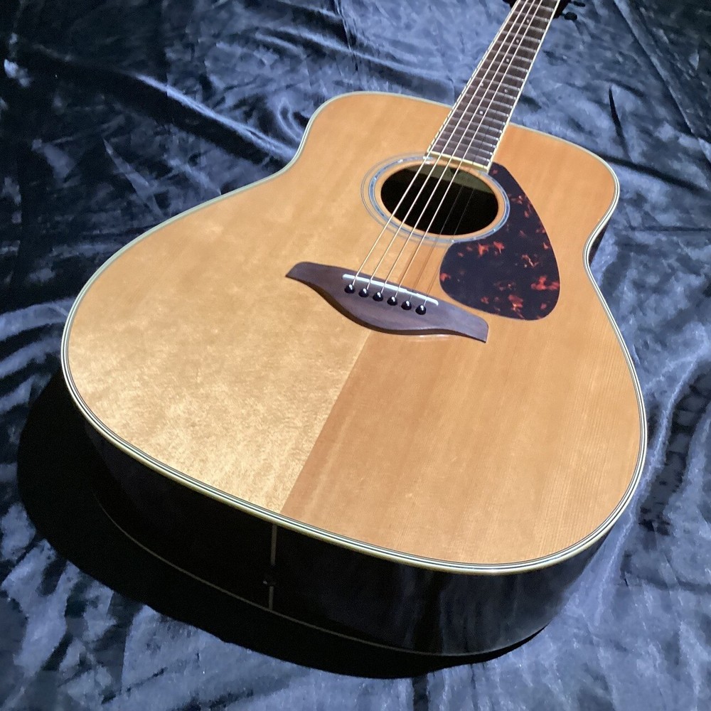 YAMAHA FG830 N Acousitc Guitar