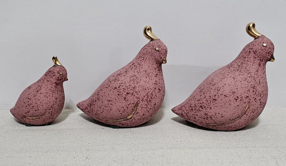 Family of 3 Mauve & Gold Trim Textured Porcelain Quail Figurines -Dad, Mom, Baby