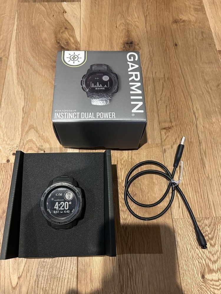 GARMIN INSTINCT DUAL POWER Smartwatch with Solar Charging