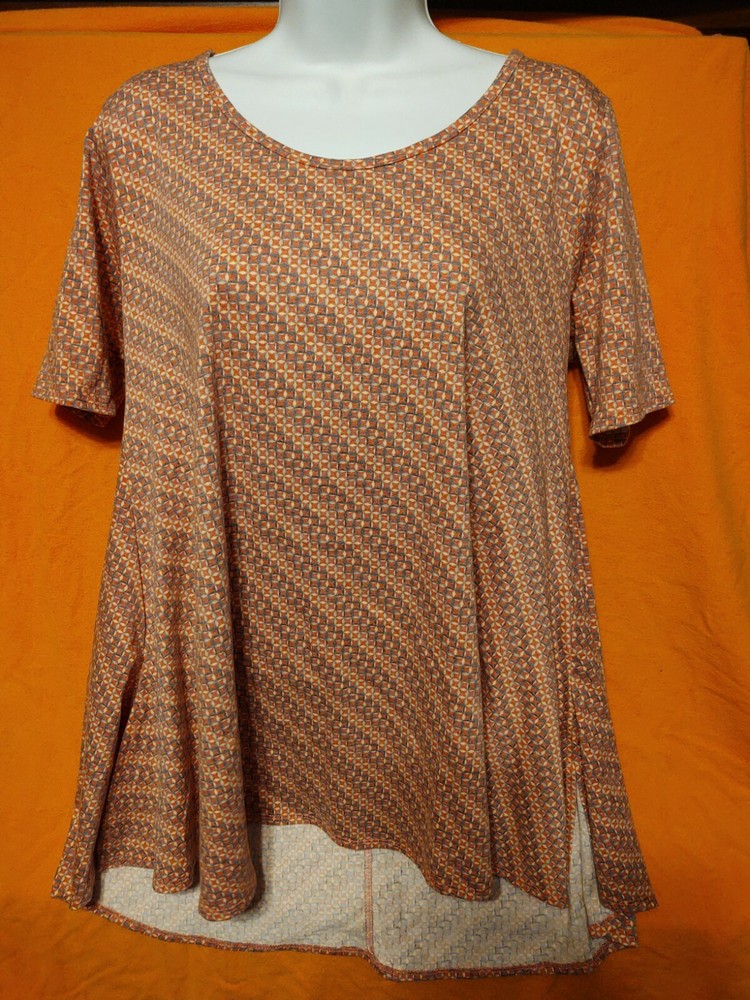 LULAROE PERFECT T  NWOT XS CLEARANCE SALE-image