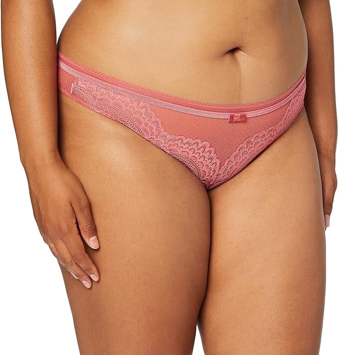 Triumph Beauty-Full Darling Pink Thong UK 16 EU 44