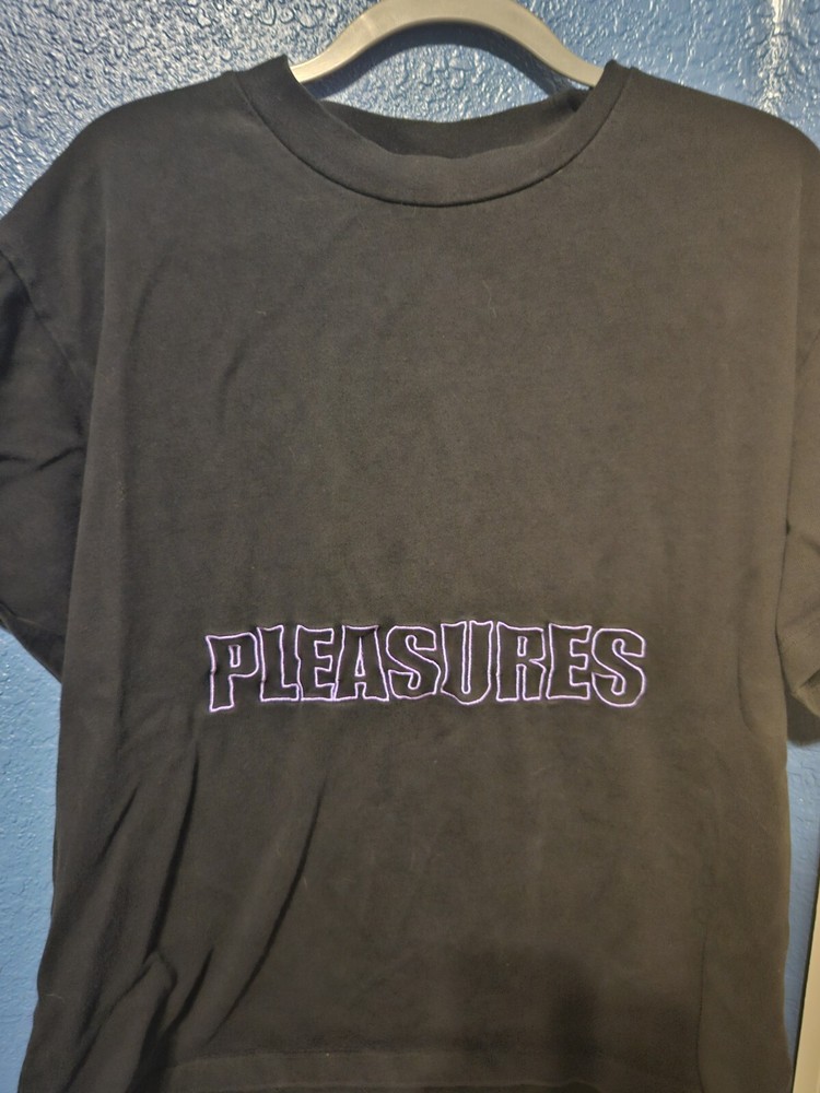 Pleasures Now Logo Tee in Black and Purple - Size Large