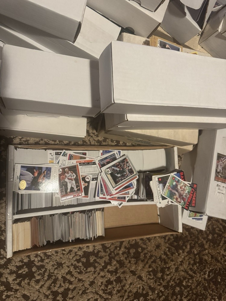 Sports Card Lot (500 Cards) – Mixed MLB NFL NBA NHL – From 50K Collection