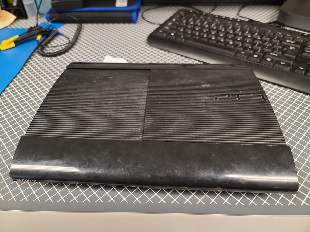 Sony PlayStation 3 PS3  Super Slim Console  FOR PARTS or REPAIR