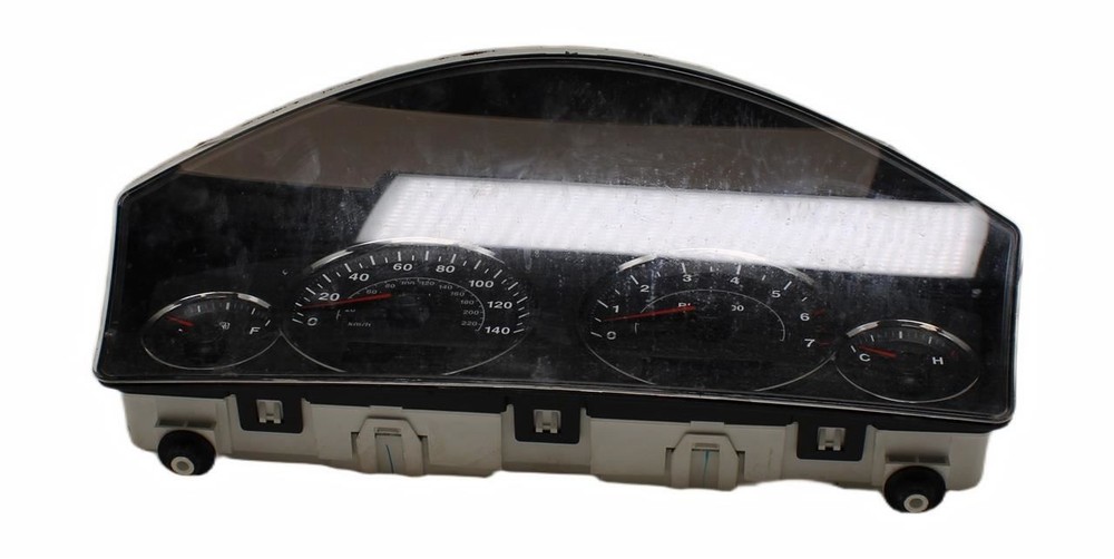 Speedometer Cluster MPH Fits 07 COMMANDER OEM