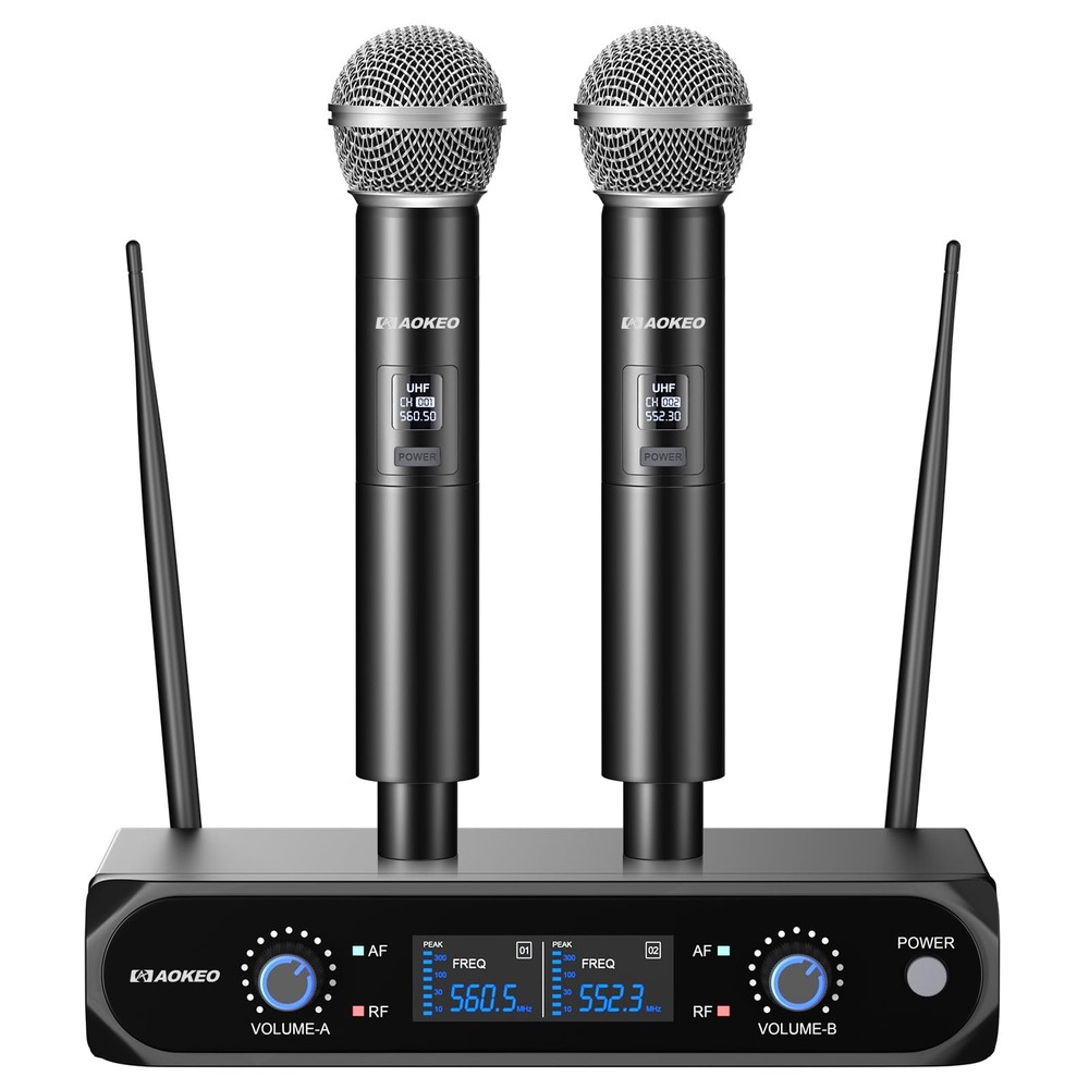 Wireless Microphone System with Dynamic Handheld Mic 100ft Range Includes Carrying Case  