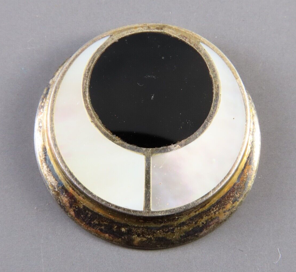 Sterling silver black onyx and white pearl round eye single earring