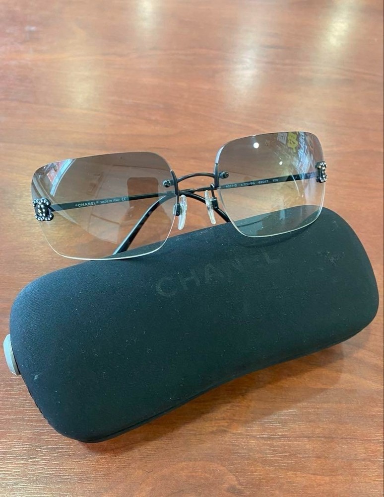 CHANEL 4017-D Rimless Black Sunglasses with Rhinestone Coco Logo