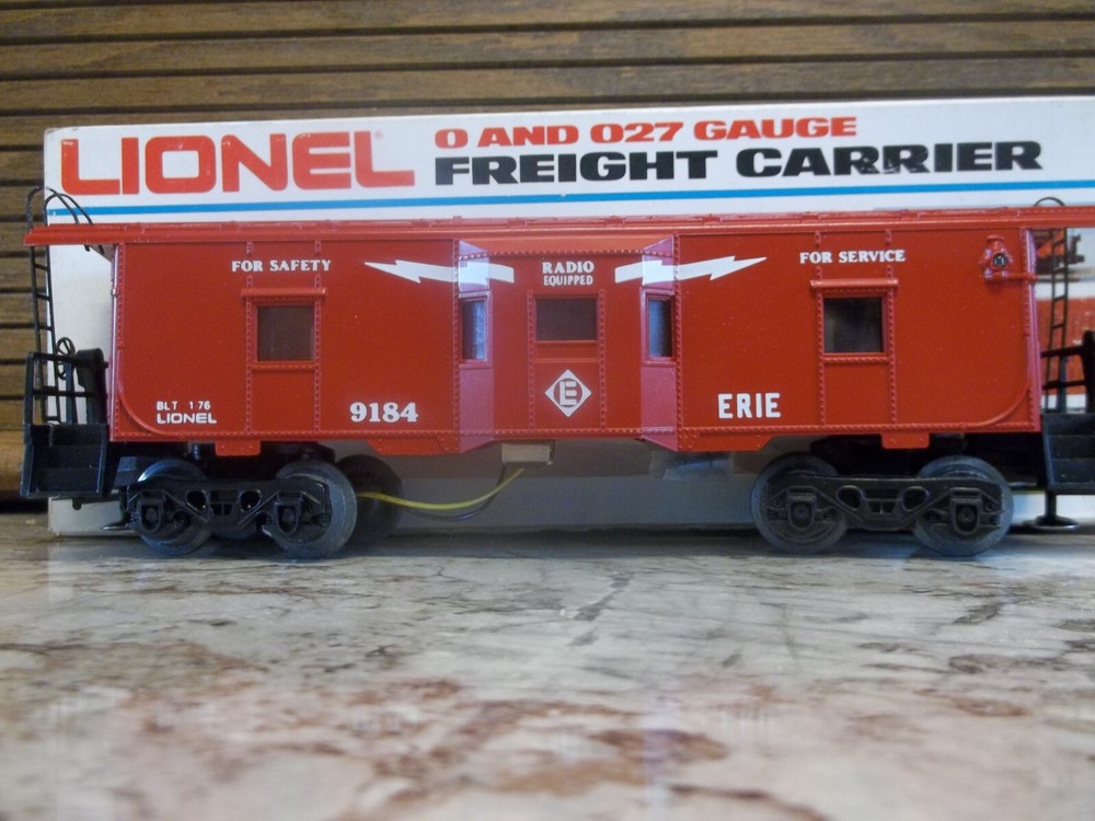 Lionel O Gauge Erie Bay Window Illuminated Caboose #9184 LNIB  