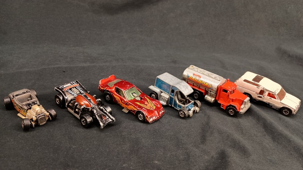 Lot Of 6 Vintage 1970s Hot wheels Toy Cars Rough Condition 1 Is From 1980