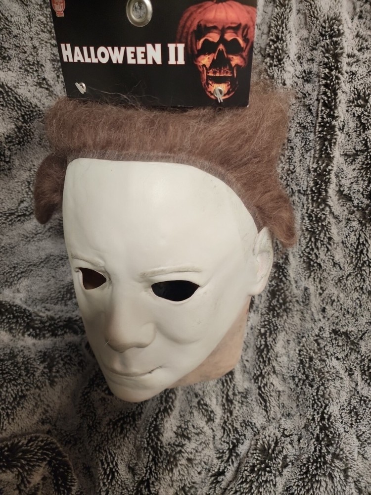 Halloween II Michael Myers Mask Trick or Treat Studios