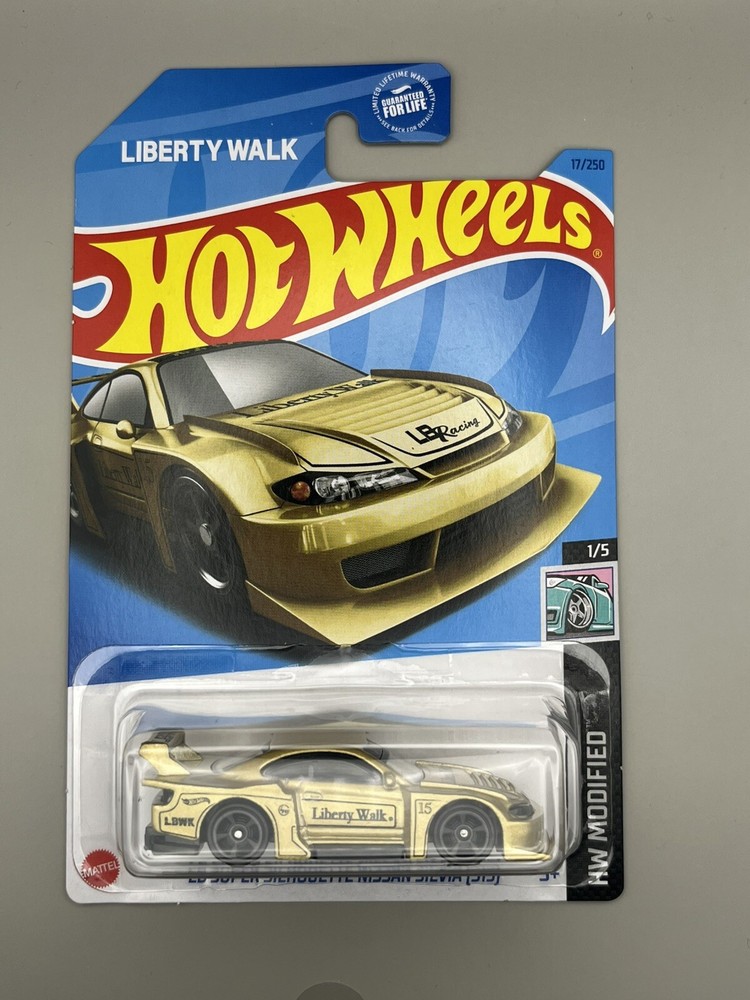 Hot Wheels LB Super Silhouette Nissan Silvia (S15) Gold HW Modified 1/5 (17/250)