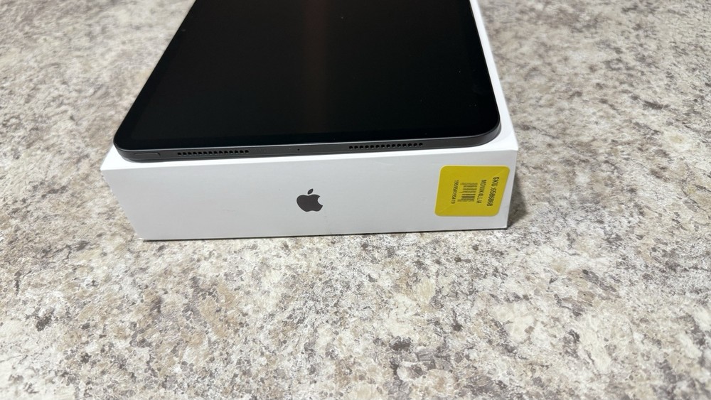 iPad Pro M5 11 Inch 256 GB 2025 Color Black Wi-Fi Unlocked