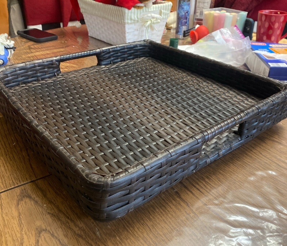 Outdoor/Indoor Hand Woven PE Rattan Large Serving Tray W/ Handles & Pedestal