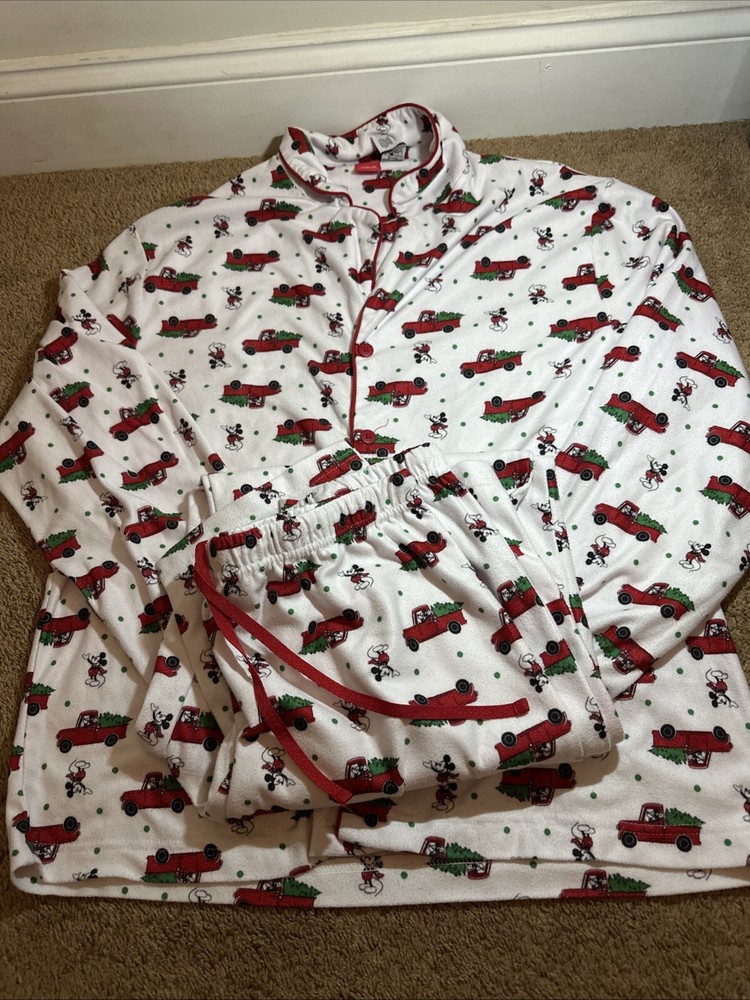 Disney Women XL Mickey Mouse Christmas Holiday Pajama Set with Tree Truck Design  