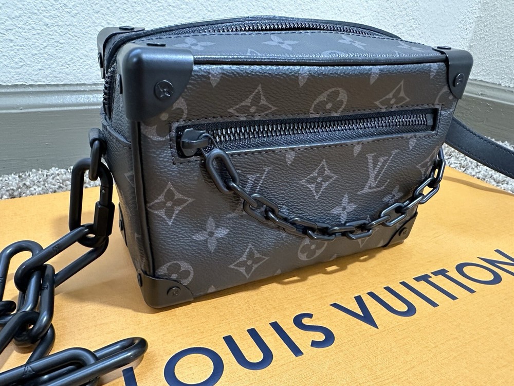 CHRISTMAS SALE!! Authentic Louis Vuitton Huge Discount see my another one-image