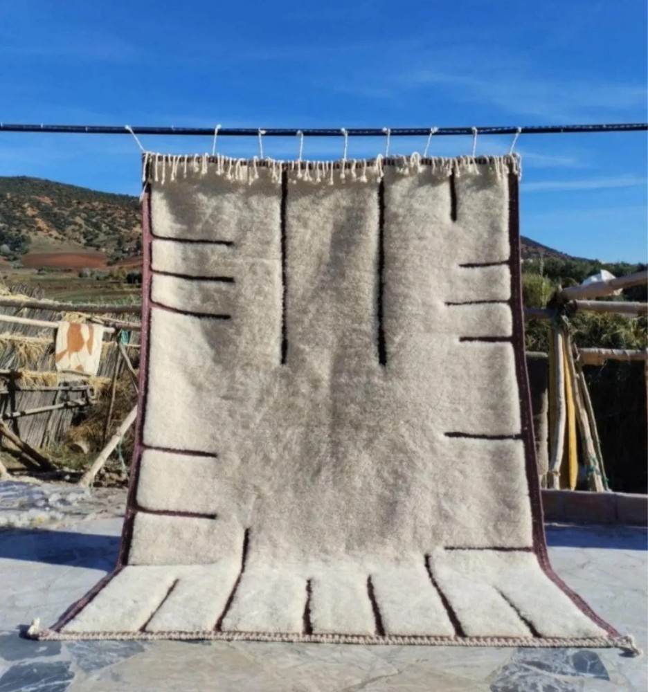 Design Moroccan Berber Beni Ourain Wool Rug Color Cream Handmade Area Carpet Rug