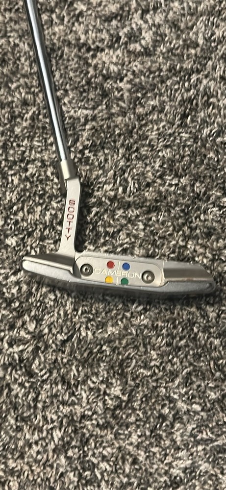 Scotty Cameron Studio Style Newport 2 350g 33 RH MINT w/ Original Grip & HC