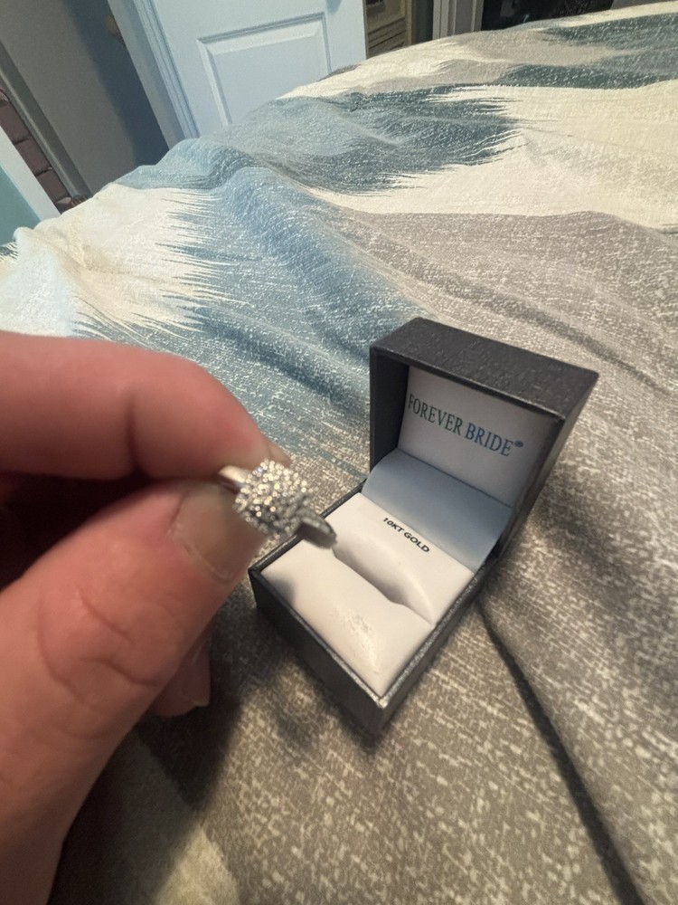 ESTATE Solid 10K White Gold Natural Diamond Cluster Ring Size 7