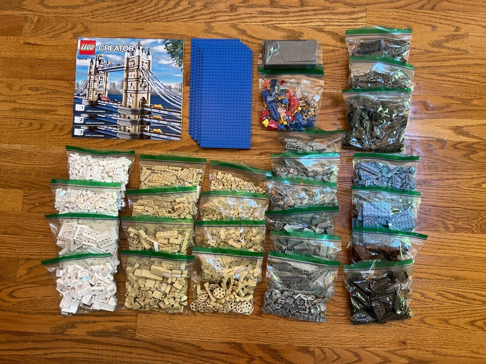 LEGO Creator Expert Tower Bridge 10214 Complete Set with Instructions  