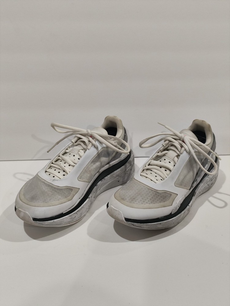 Adidas Earthlight x Stella McCartney White Black Sneakers Size 6.5 H02809 2021