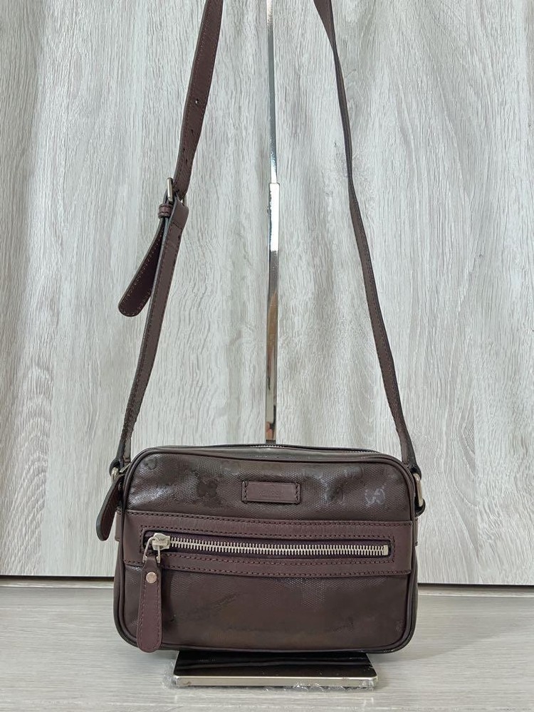 Gucci GG Imprint Leather Crossbody Shoulder Bag in Brown