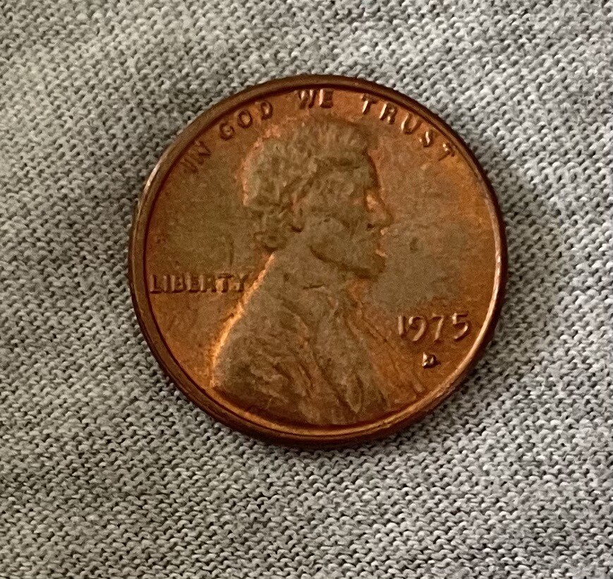 1975D Lincoln Penny Circulated with Rare Mint Error
