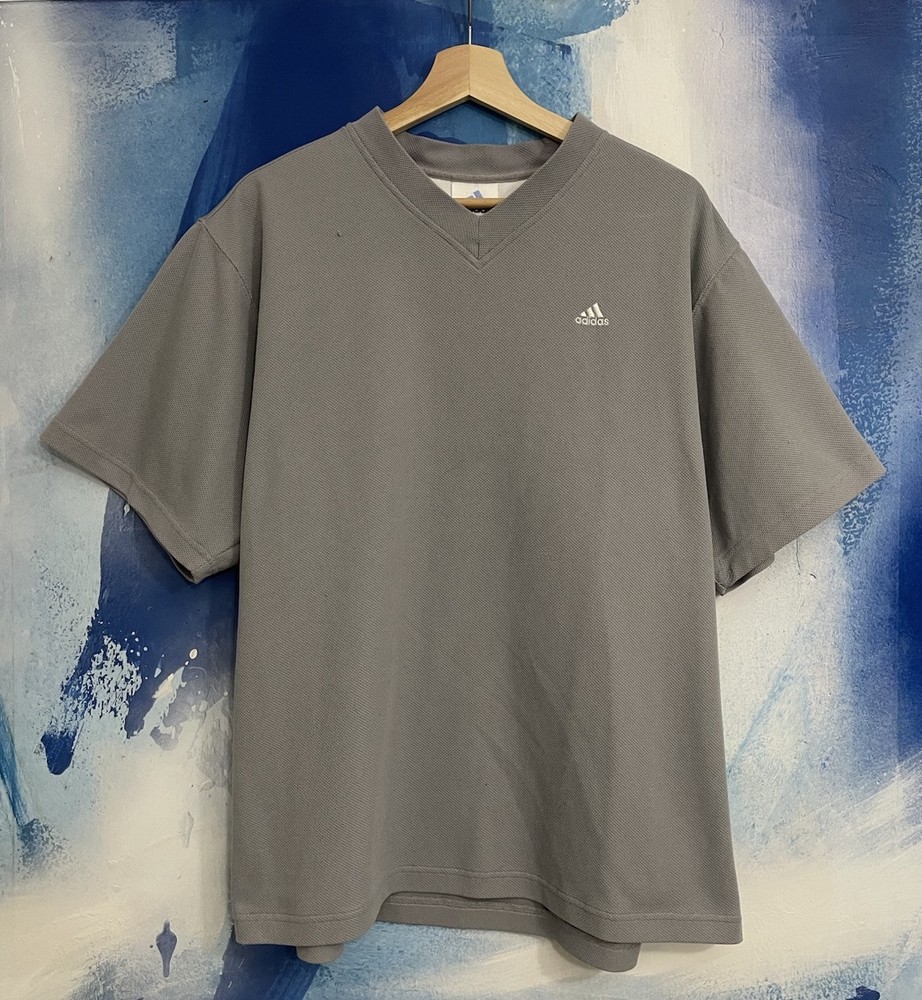 Vintage Y2K Adidas V-Neck Basketball Tee Mens Large Short Sleeve Top