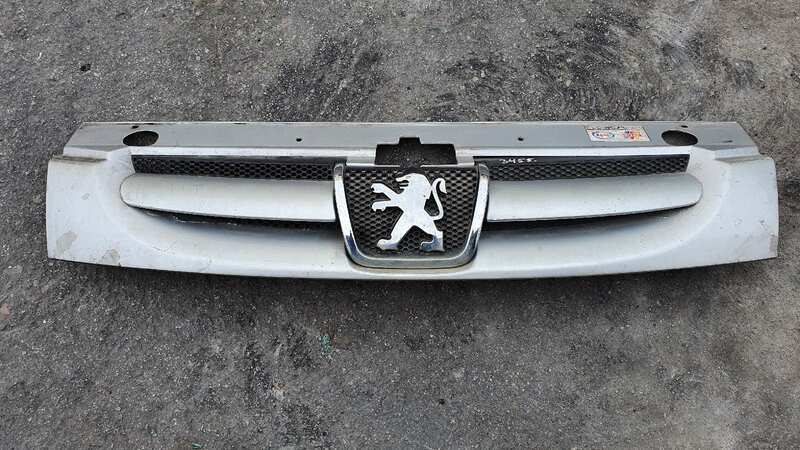 PEUGEOT PARTNER S2 COMBIESPACE PACK CD 2002 Front Grille 9644758777