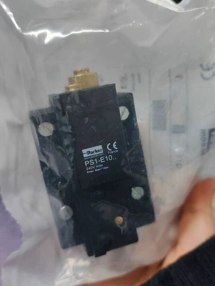 1PC    Pneumatic Valve PS1-E10 PS1-E101