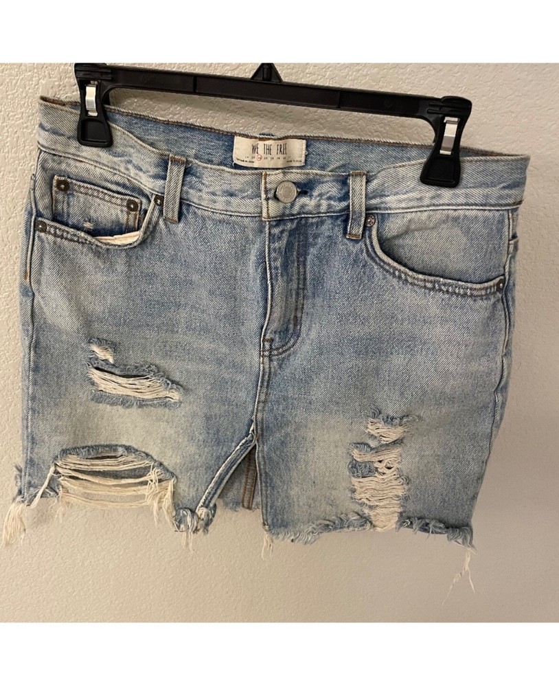 WE THE FREE PEOPLE Distressed Light Wash Denim Mini Skirt Size 26