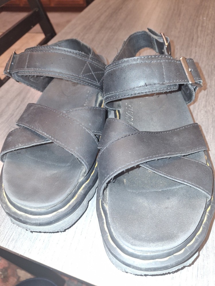 Women's Size 8 Dr. Martens Voss II Athena Black Doc Martens Leather Sandals