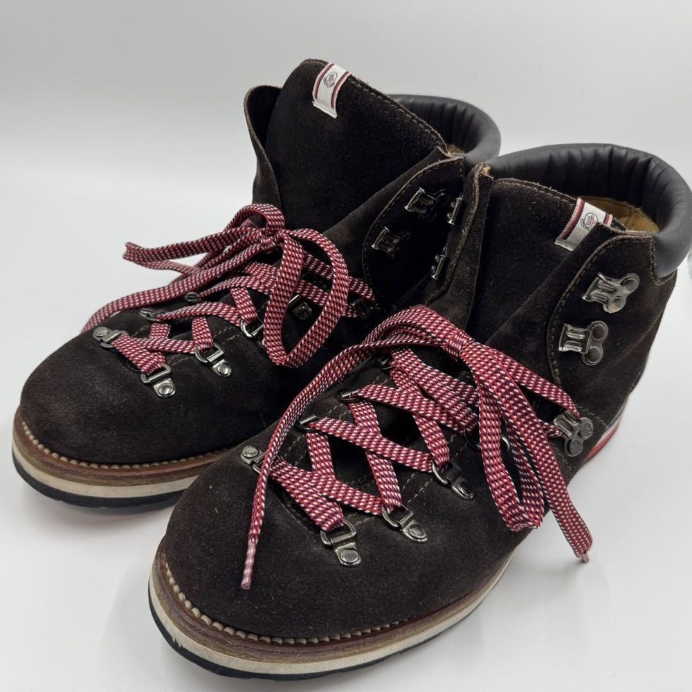 Moncler Boots in Size 41 for Men Stylish Comfort