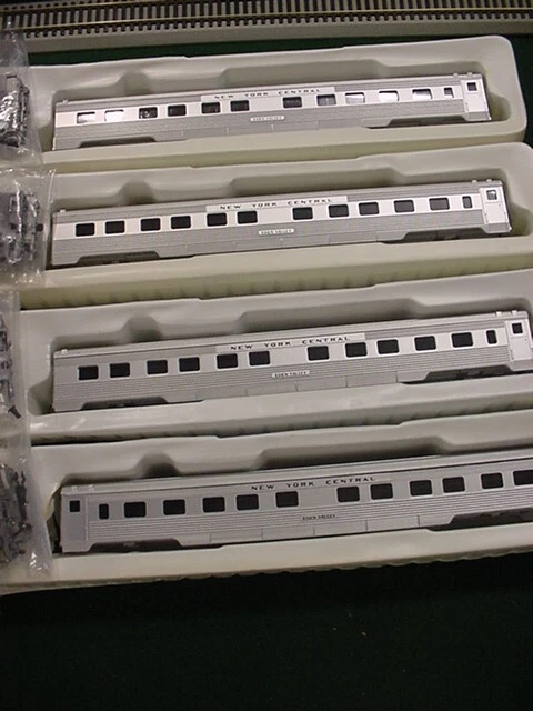 N scale Con-Cor 0003-540002 New York Central 5-car Lightweight Passenger Set